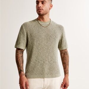 Abercrombie & Fitch Green Crewneck Sweater with Ribbed Texture